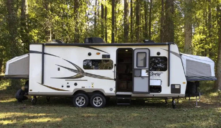 Best Expandable Travel Trailers Under 3,500 lbs