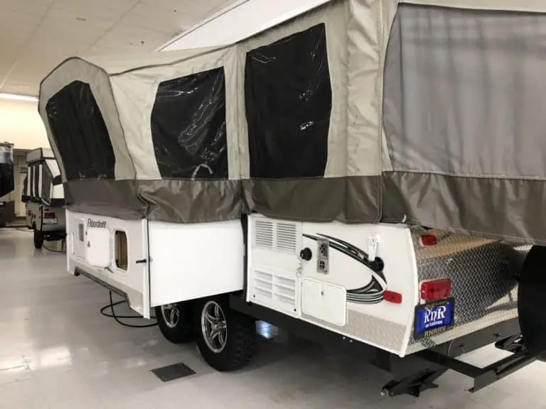 Do Popup Tent Trailer Campers have Bathrooms?