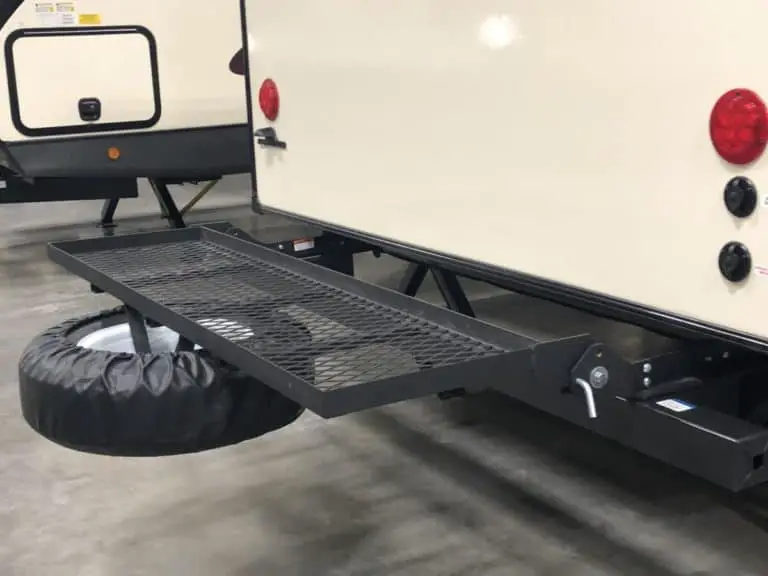 How much weight can a travel trailer bumper hold?